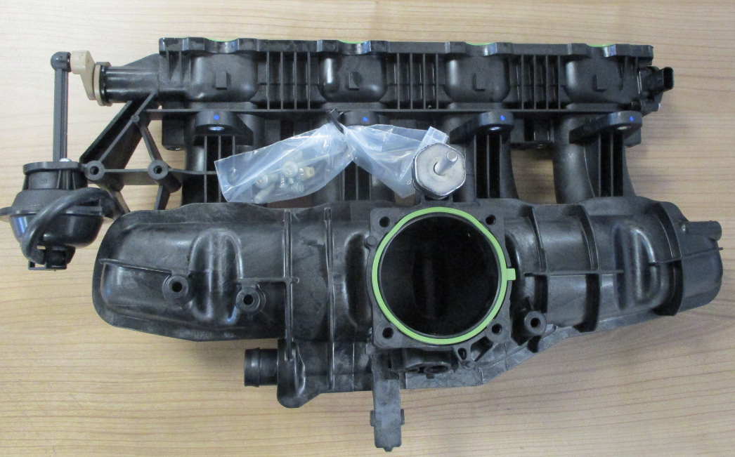 Ansaugkrümmer Schaltsaugrohr Saugstutzen Original VW Audi Skoda Seat 06J198211D