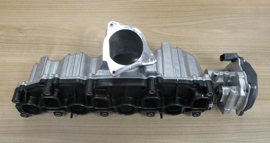 Saugstutzen Saugrohr Luftzufuhr Dichtung Original VW Audi Seat Skoda 03L129711E