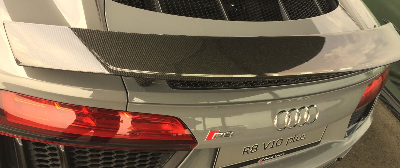 Audi Original R8 Carbon Spoiler Heckklappe 4S0 827 918 Neuteil