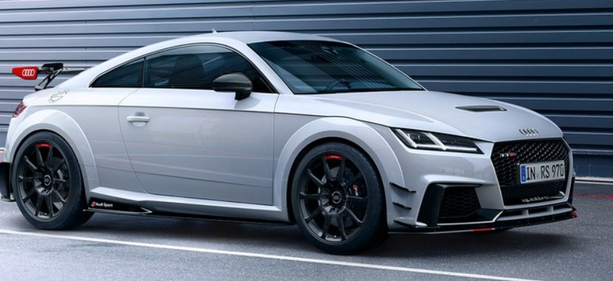 Audi Sport TTRS Performance Aerokit Carbon / schwarz glänzend - RED-Linning (Variante 1)