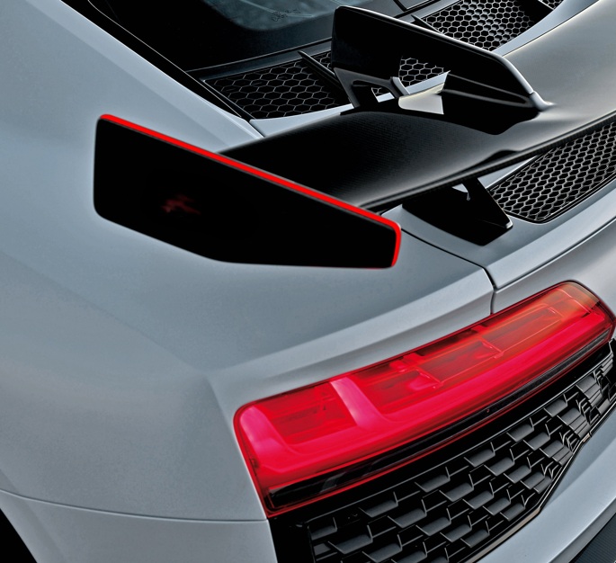 Audi R8 4S Coupe Performance Aerokit in Echt Carbon / Heckflügel , Flaps, Frontsplitter NEU