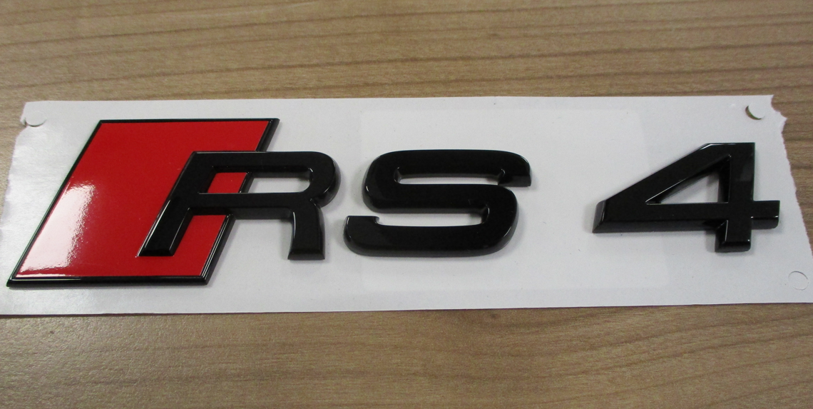 Original Audi RS4 Schriftzug schwarz glanz hinten Heckklappe 8W9853740 T94