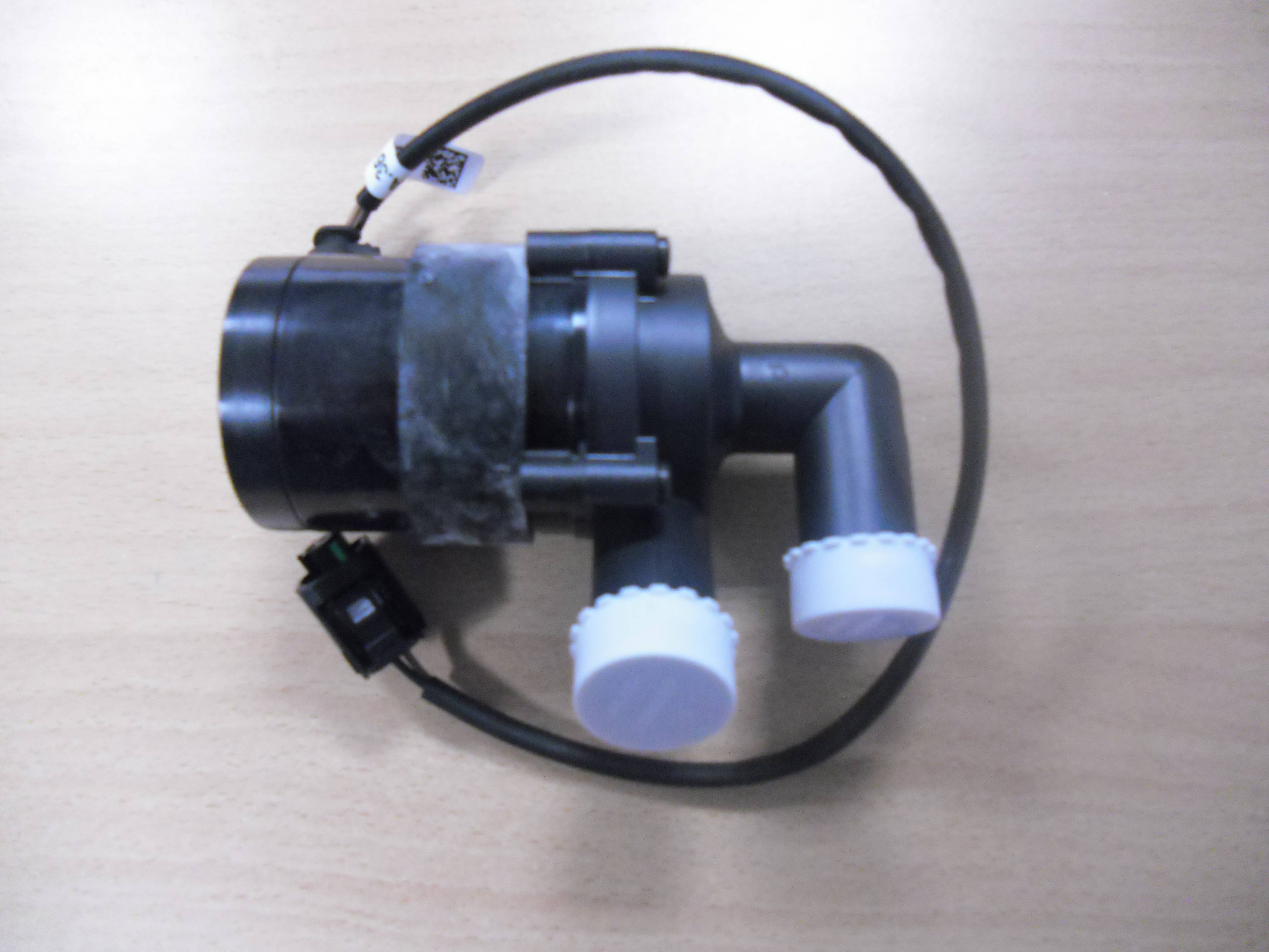 Original VW Wasserpumpe Webasto Heizung Touran Tiguan Golf Passat